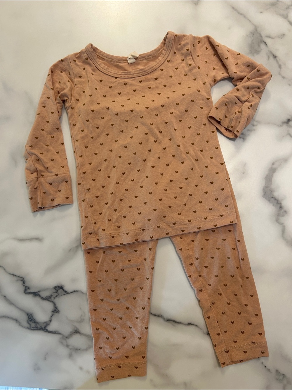 Quincy Mae Girls Peach Heart-Print Pajama Set